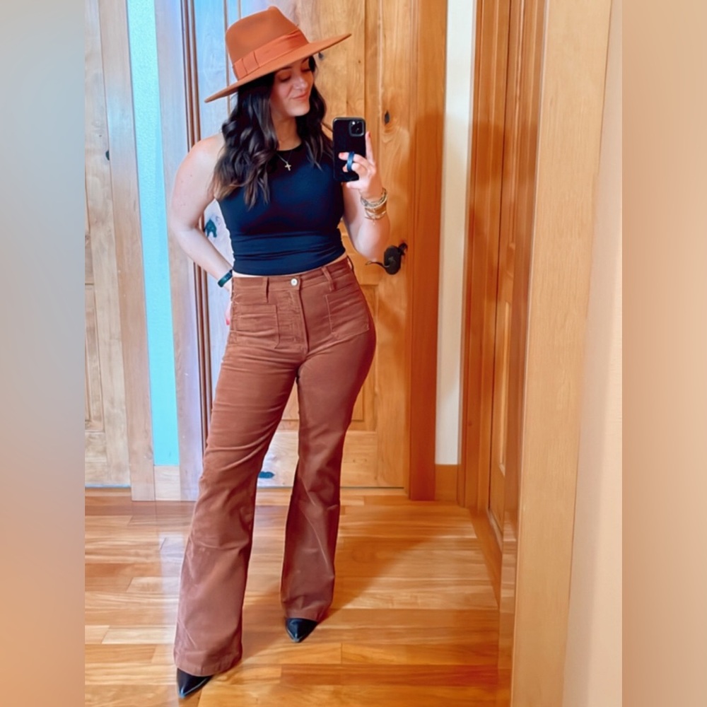 NWT gap 70’s flair High rise jeans